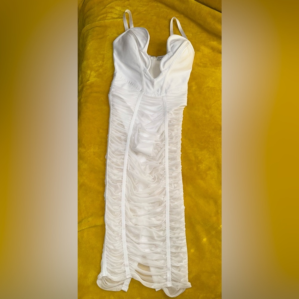 Like new - Fashion Nova Analise Bandage Midi Dress